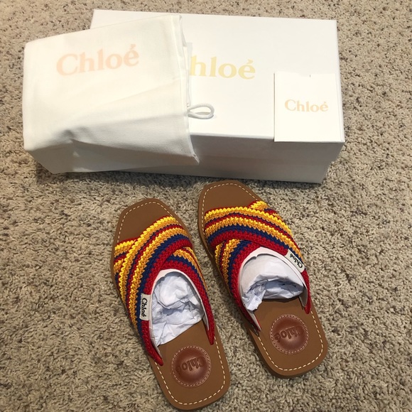 サンダル・ミュール Woody striped crocheted slides CHLOÉ Woody Striped Crochet Slides in Multicoloured | endource
